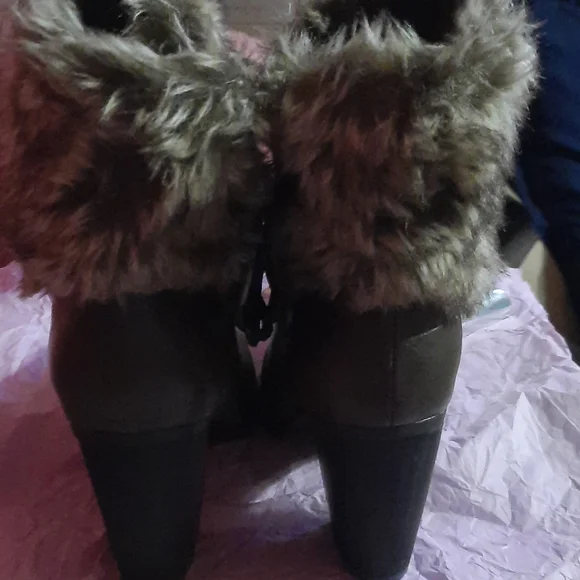 ❤️Sugar fur boots - Picture 3 of 9